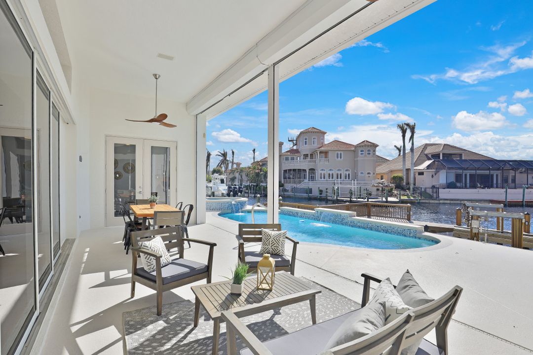 2200 El Dorado Pkwy W, Cape Coral, FL 33914