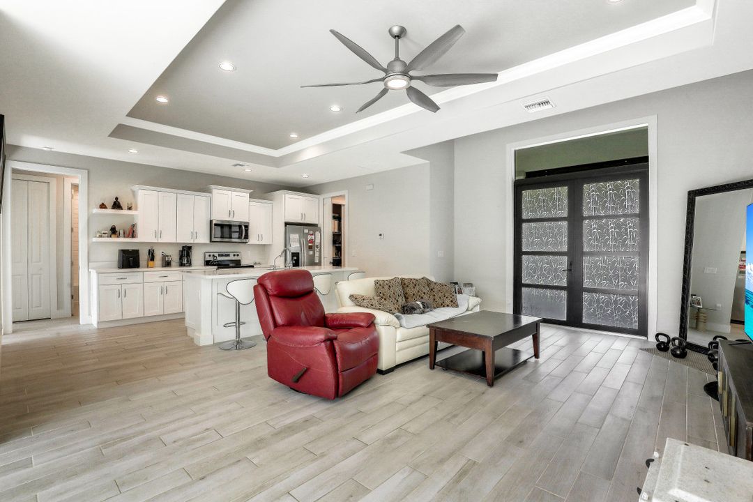 6137 Hutton Ct, Fort Myers, FL 33905