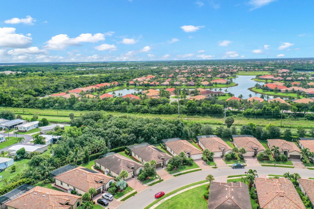 3639 Treasure Cove Cir, Naples, FL 34114