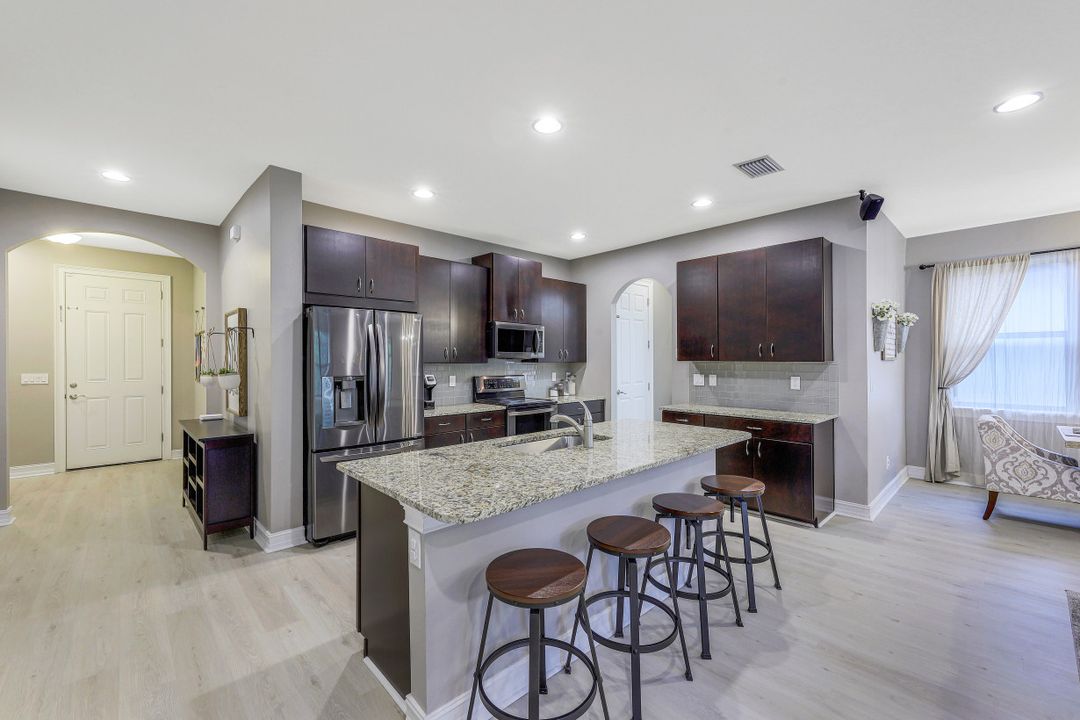 14470 Tuscany Pointe Trl, Naples, FL 34120