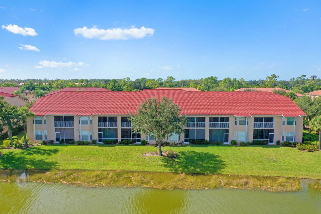 2870 Cypress Trace Cir #1712, Naples, FL 34119