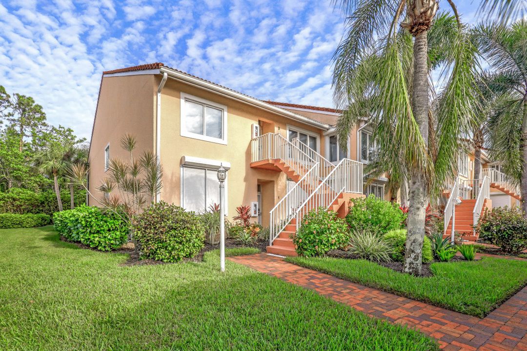 2395 Hidden Lake Dr #4601, Naples, FL 34112