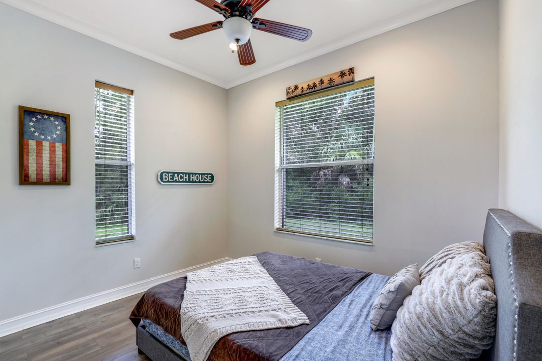 180 23rd St NW, Naples, FL 34120