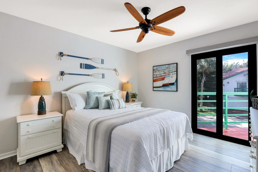 2278 Anchorage Ln #D, Naples, FL 34104