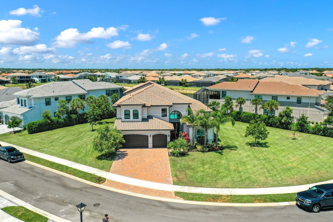 4600 Azalea Dr, Naples, FL 34119