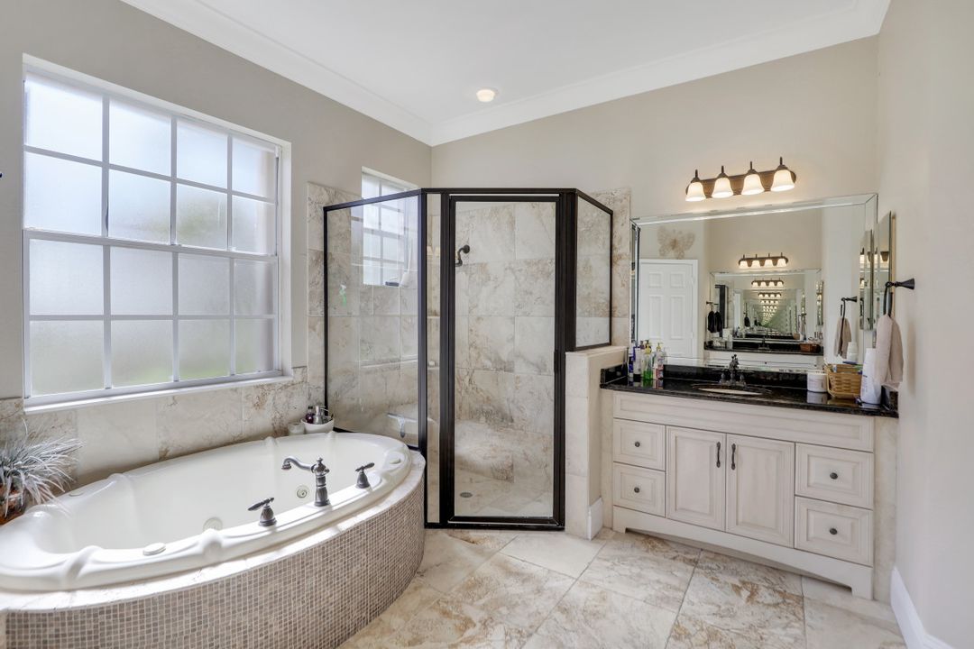 776 Grand Rapids Blvd, Naples, FL 34120