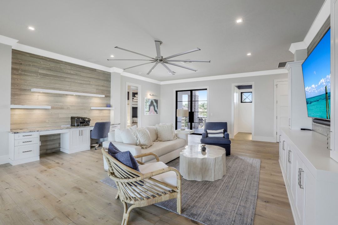 680 S Barfield Dr, Marco Island, FL 34145