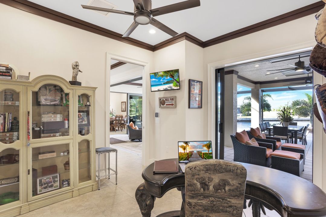 128 NW 39th Ave, Cape Coral, FL 33993