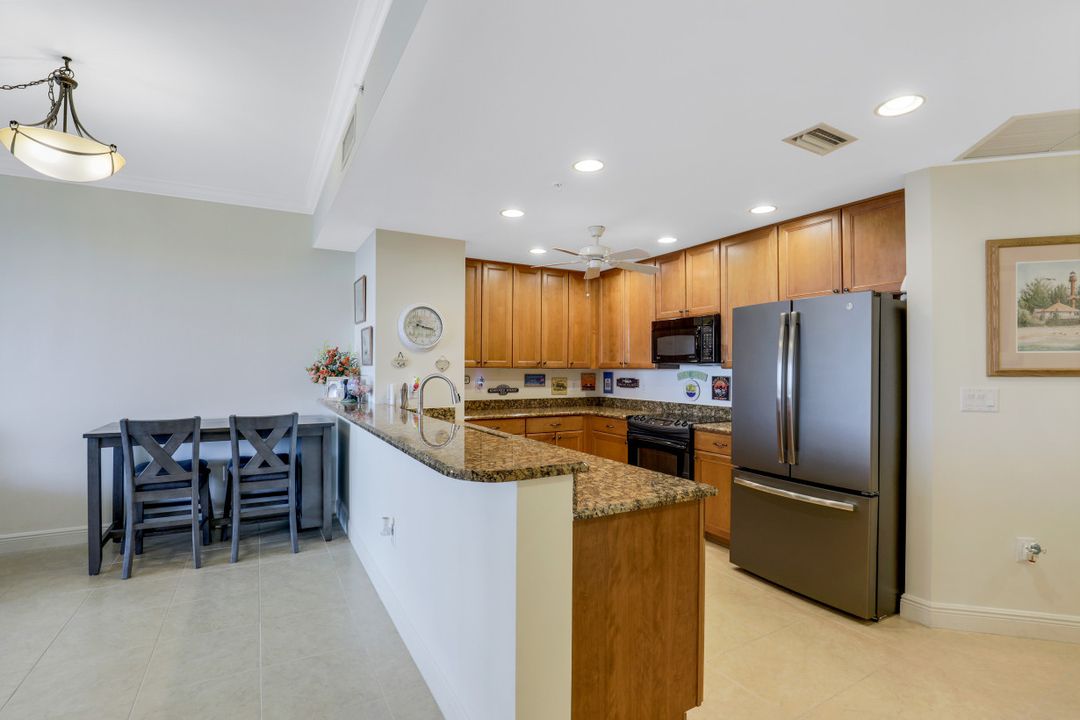 5781 Cape Harbour Dr #1308, Cape Coral, FL 33914