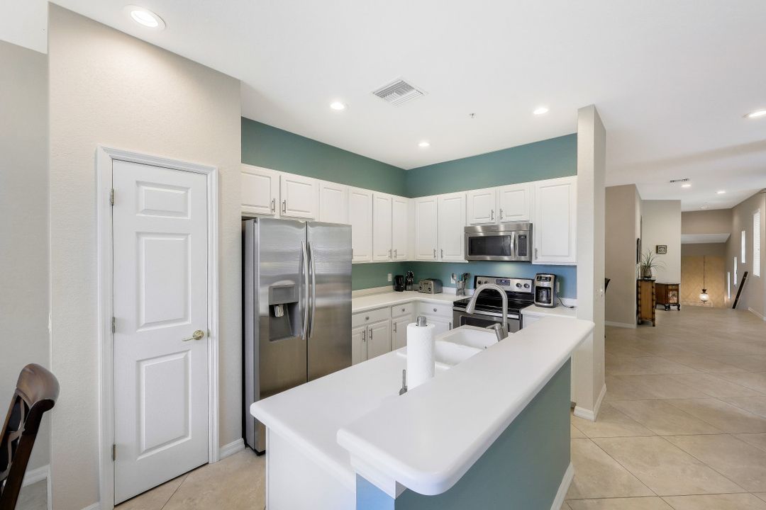 9651 Spanish Moss Way #4121, Bonita Springs, FL 34135