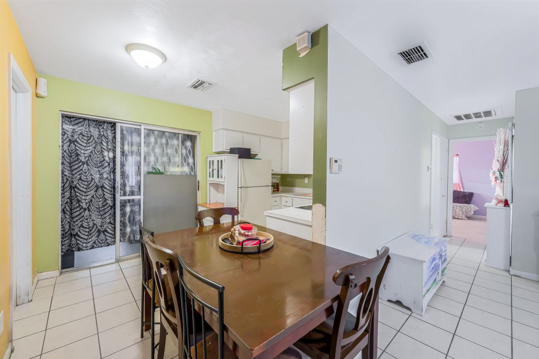 926 Marsh Ave, Fort Myers, FL 33905