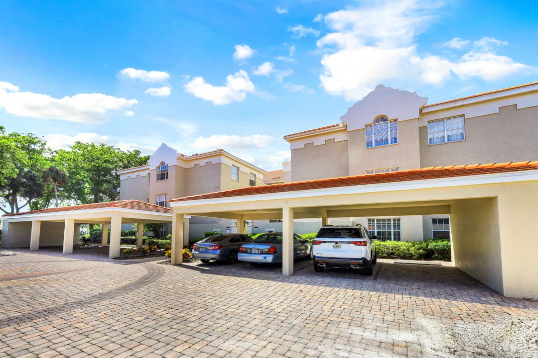 3570 Haldeman Creek Dr #134, Naples, FL 34112