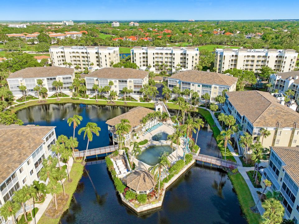 7718 Pebble Creek Cir #203, Naples, FL 34108