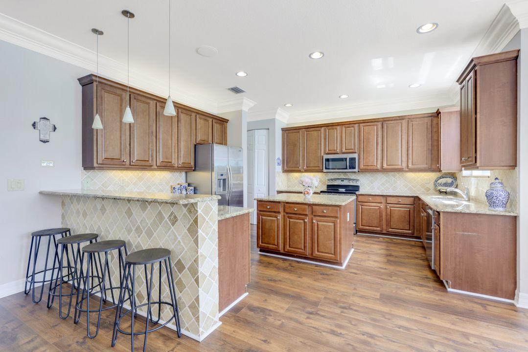 11137 Sparkleberry Dr, Fort Myers, FL 33913