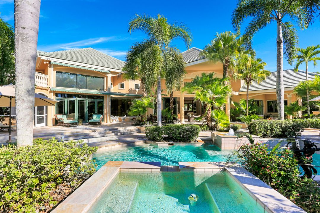 4309 Brynwood Dr, Naples, FL 34119