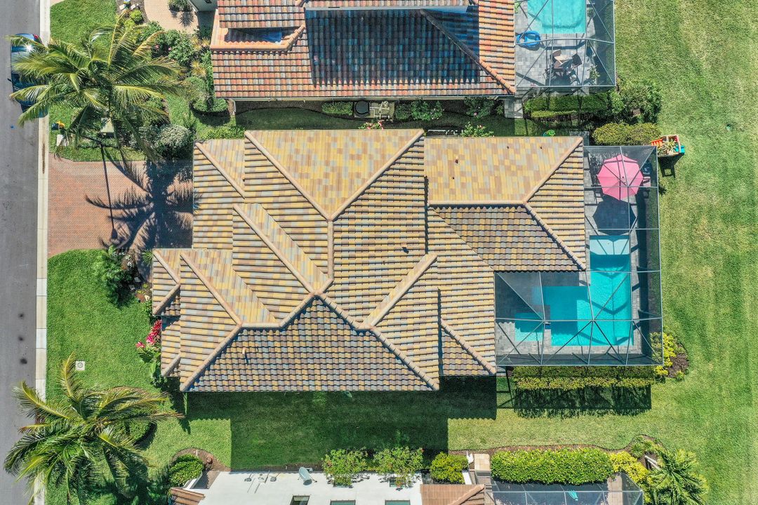 7742 Cypress Walk Dr, Fort Myers, FL 33966