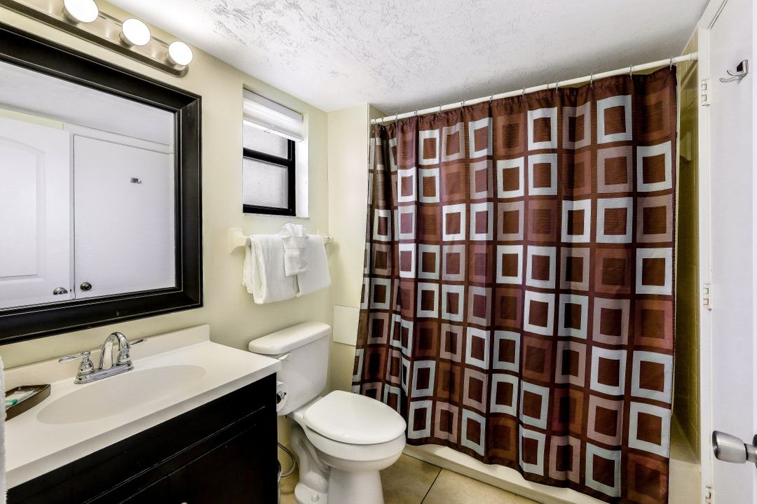 1007 Anglers Cove #J-404, Marco Island, FL 34145