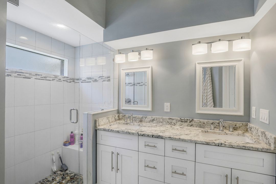 8511 Ibis Cove Cir, Naples, FL 34119