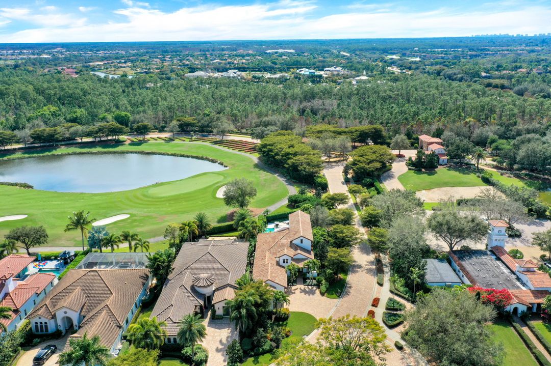 16904 Fairgrove Way, Naples, FL 34110