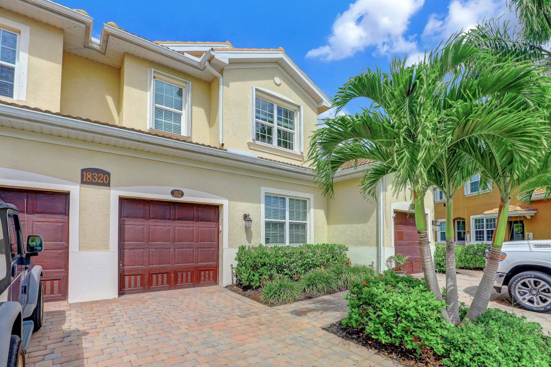 18320 Creekside Preserve Loop, Fort Myers, FL 33908