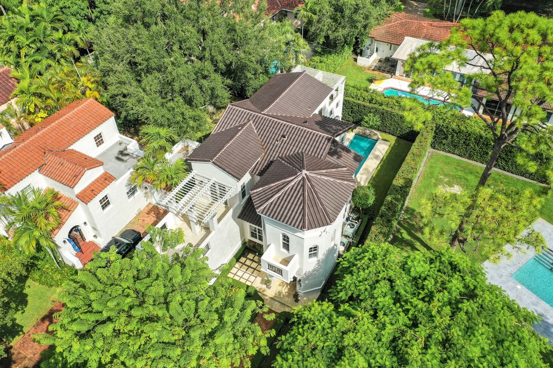 1539 Plasentia Ave, Coral Gables, FL 33134