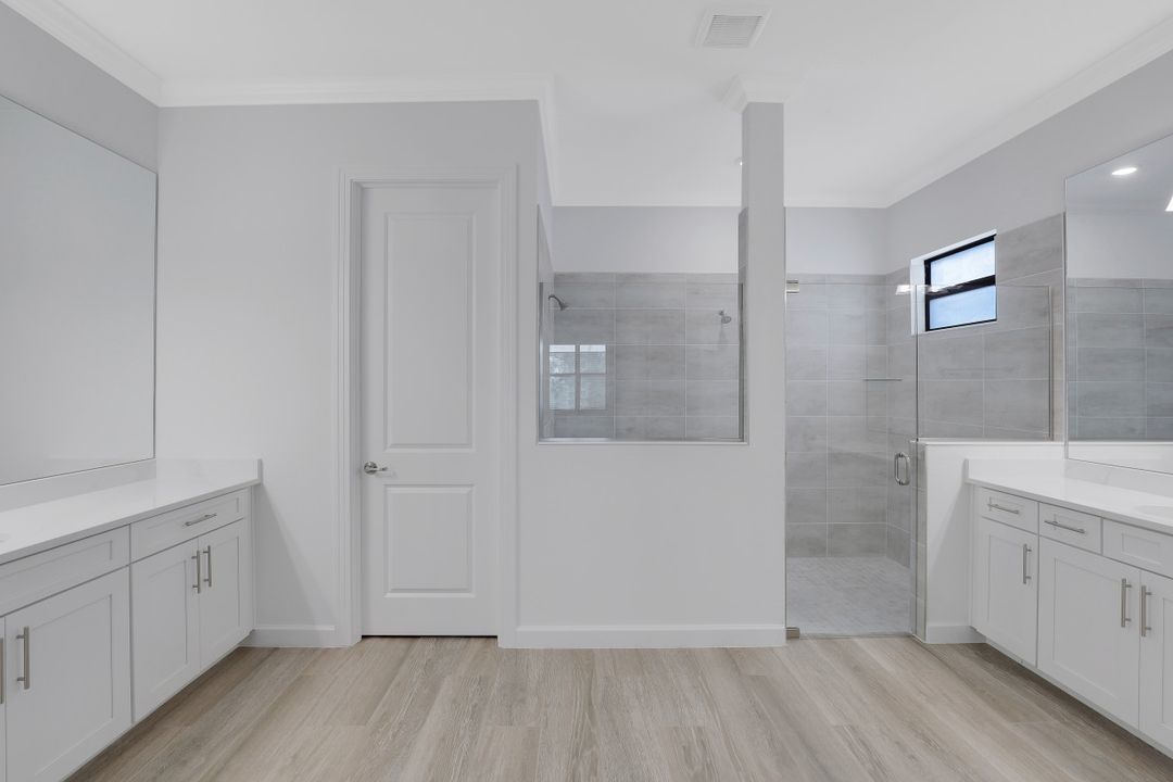 3139 Heather Glen Ct, Naples, FL 34114