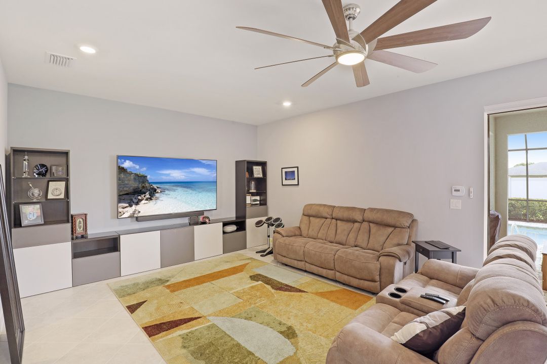 17140 Anesbury Pl, Fort Myers, FL 33967