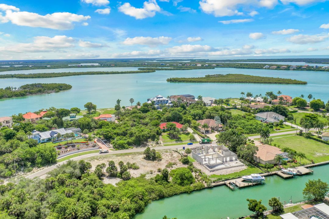 1115 Caxambas Dr, Marco Island, FL 34145