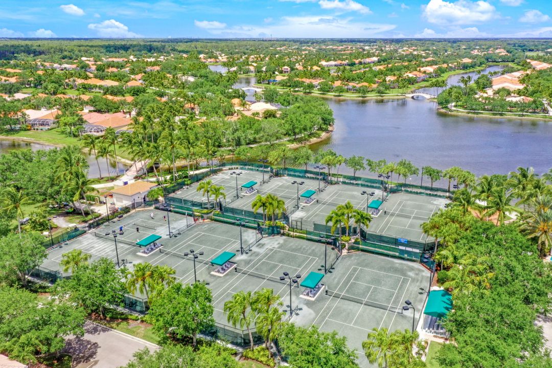 5641 Eleuthera Way, Naples, FL 34119