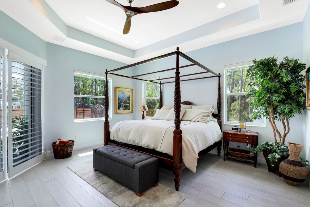 2112 16th St NE, Naples, FL 34120