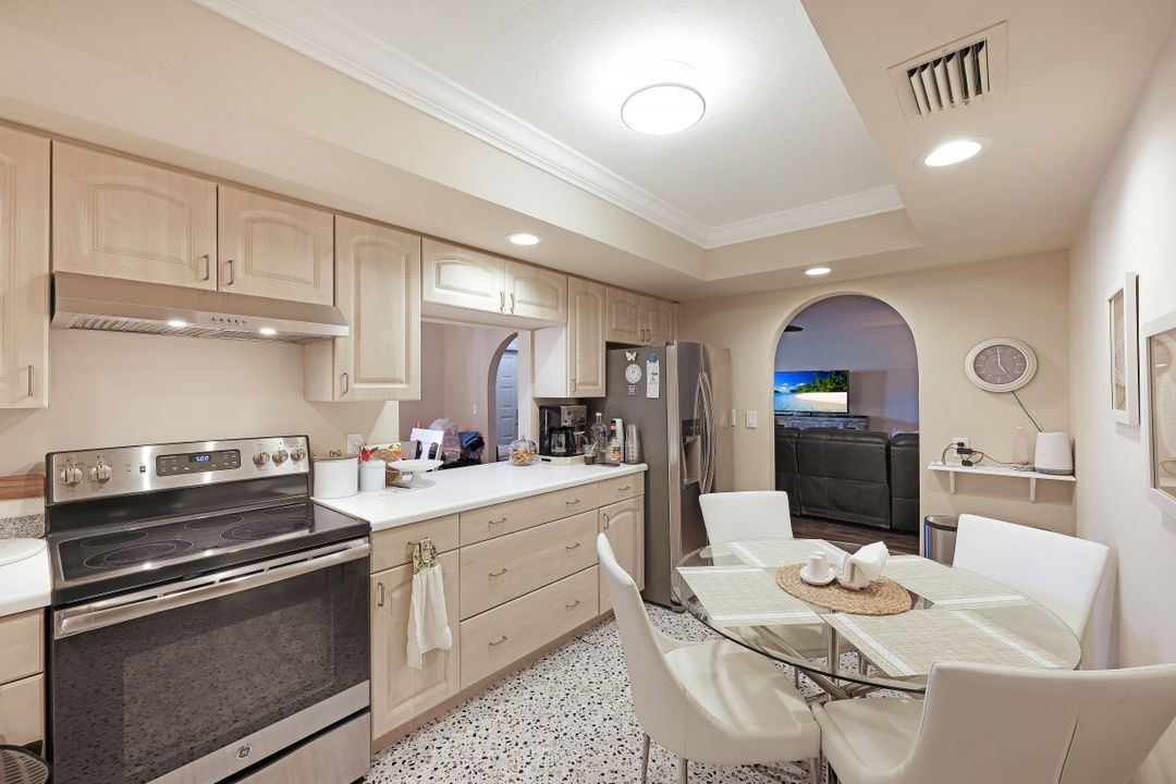1303 SW 16th Terrace #102, Cape Coral, FL 33991