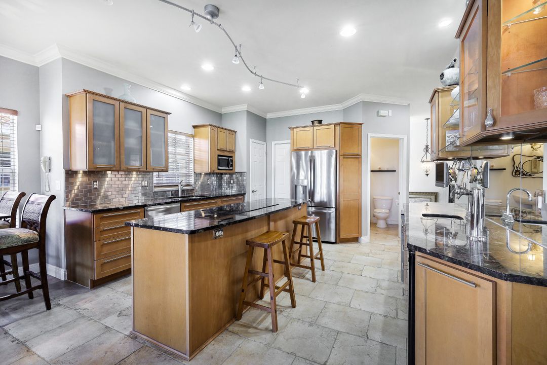 5110 W Hyde Park Ct #204, Fort Myers, FL 33912