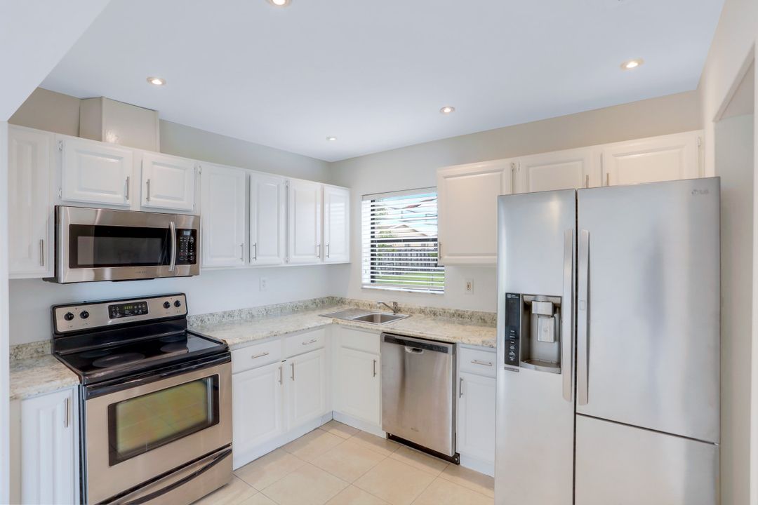 14290 SW 109th Ave, Miami, FL 33176