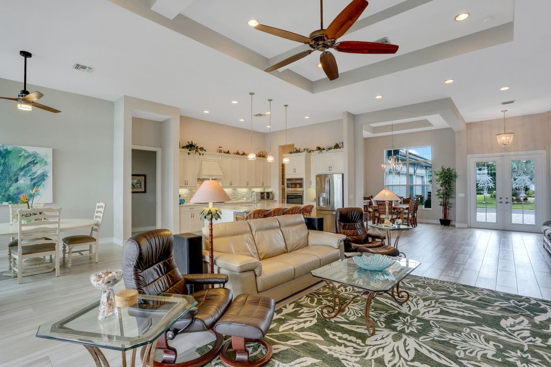 17212 Hidden Estates Cir, Fort Myers, FL 33908