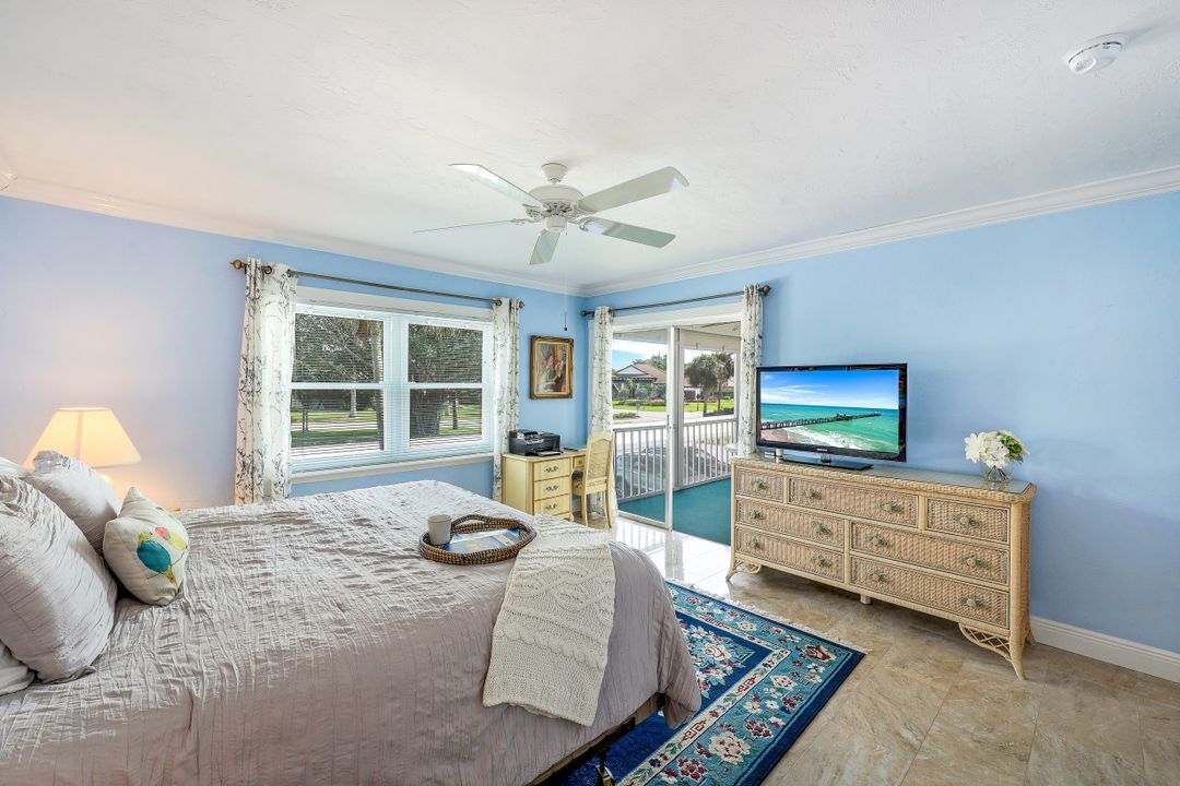 4100 Belair Ln #204, Naples, FL 34103