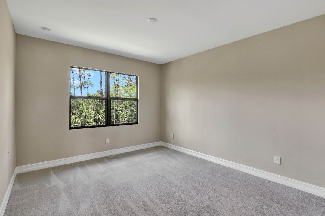 7635 Morgan Way, Naples, FL 34119