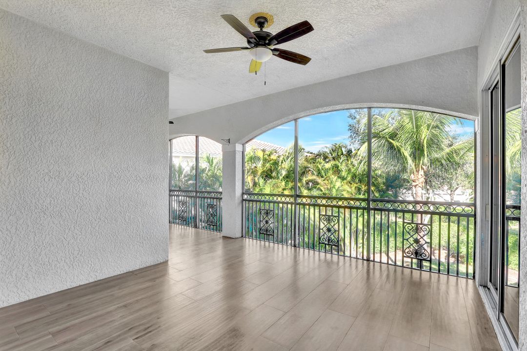 9053 Cascada Way #201, Naples, FL 34114