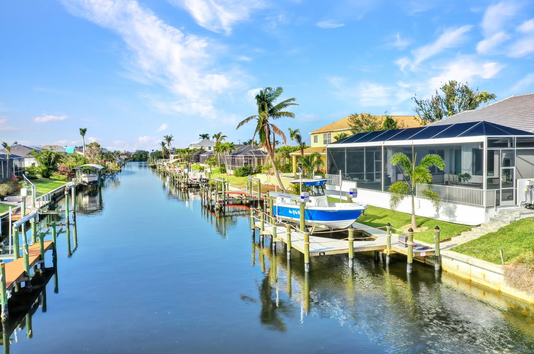 2612 Surfside Blvd, Cape Coral, FL 33914