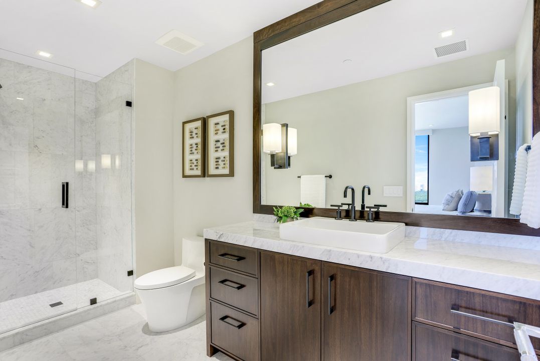 4951 Gulf Shore Blvd N #PH-402, Naples, FL 34103