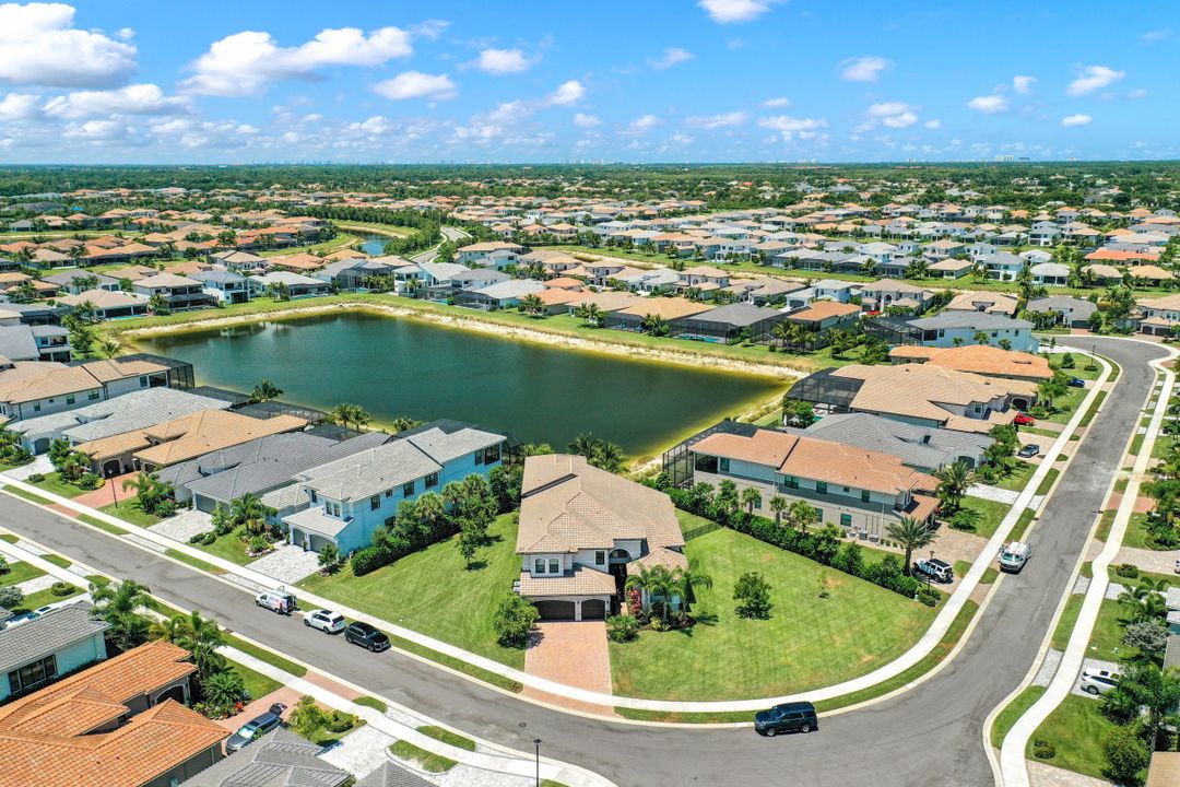 4600 Azalea Dr, Naples, FL 34119