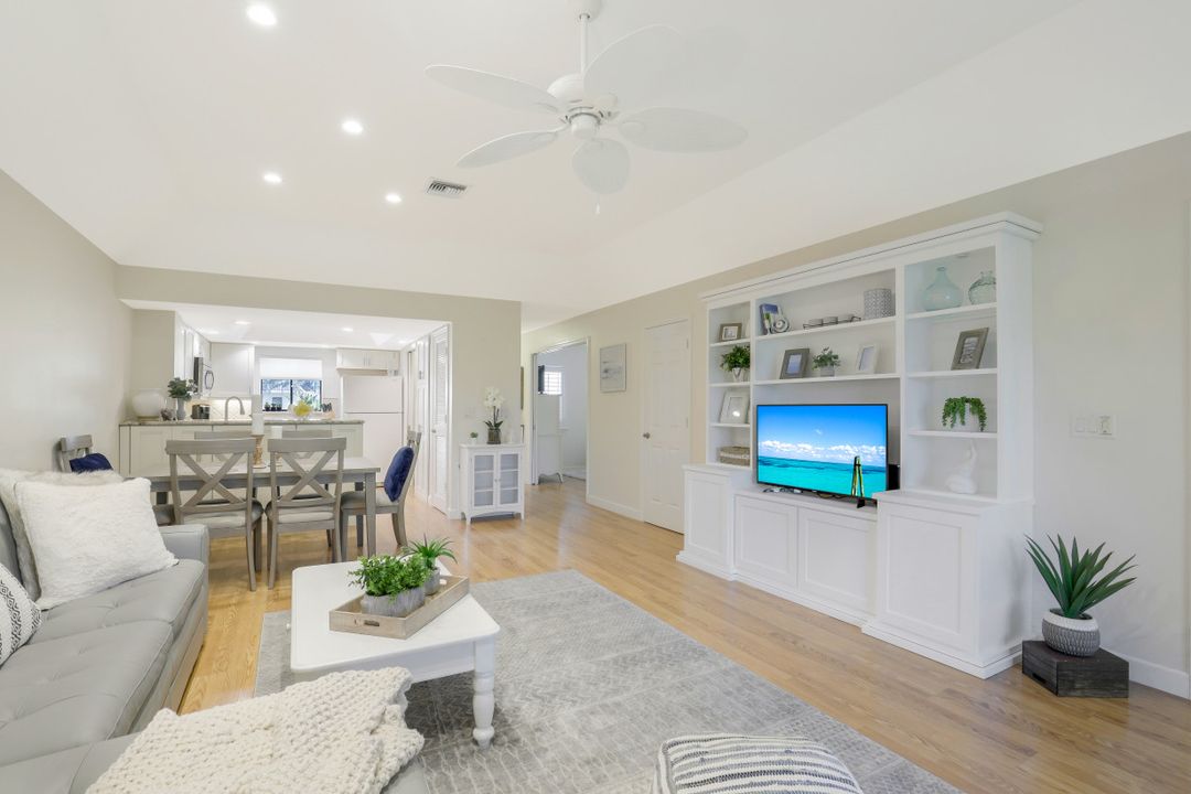 1541 Oyster Catcher Point, Naples, FL 34105