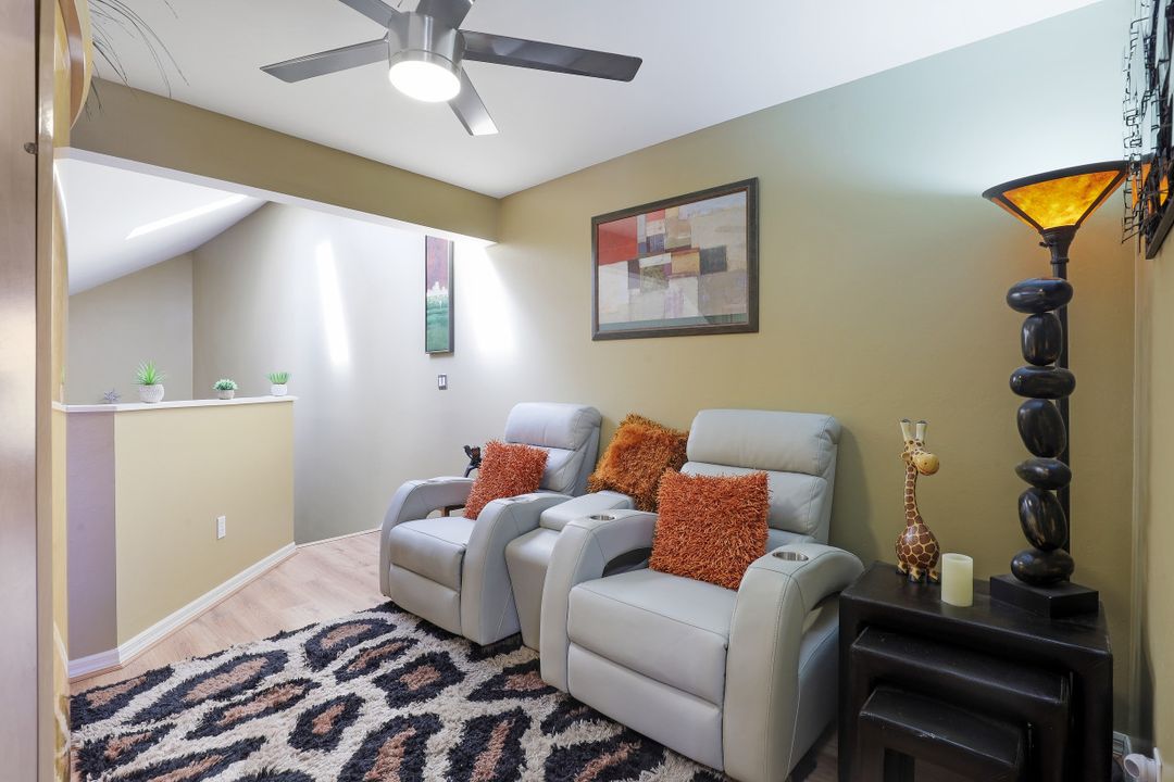 4259 Covey Cir, Naples, FL 34109