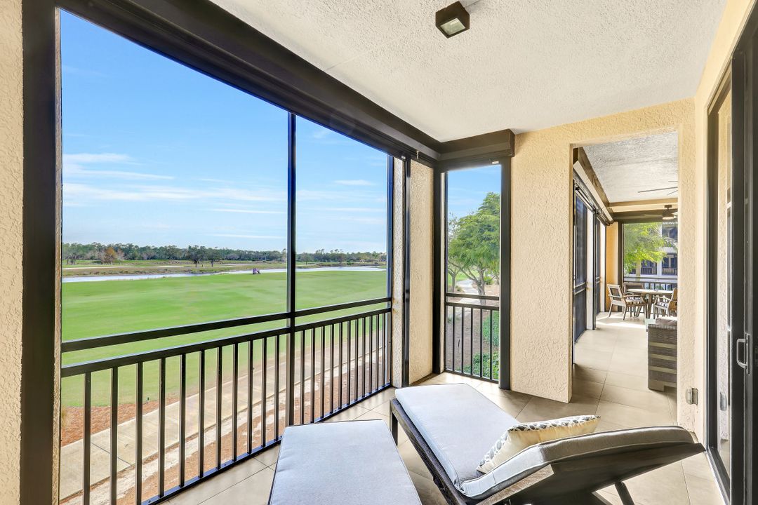 2538 Marquesa Royale Ln  #102, Naples, FL 34109