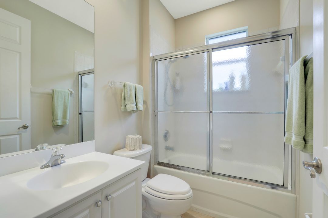 1514 Serenity Cir, Naples, FL 34110