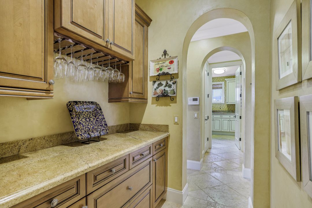 4907 Pelican Blvd, Cape Coral, FL 33914