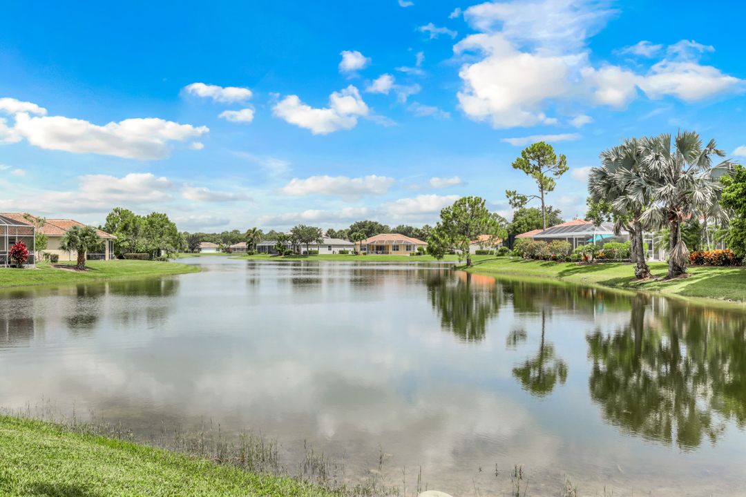 3738 Recreation Ln, Naples, FL 34116