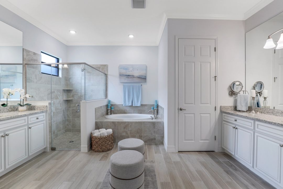 2336 Grenadine Way, Naples , FL 34120