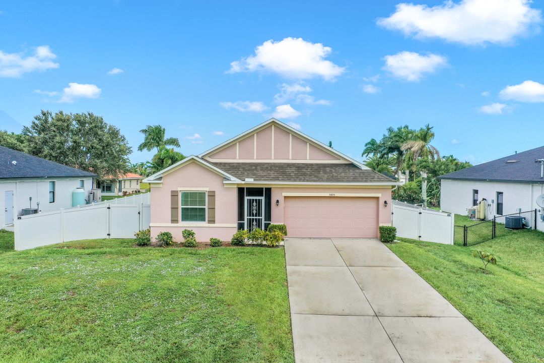 3405 NW 9th St, Cape Coral, FL 33993