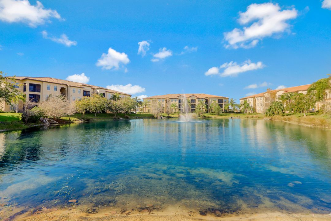 12970 Positano Cir #102, Naples, FL 34105