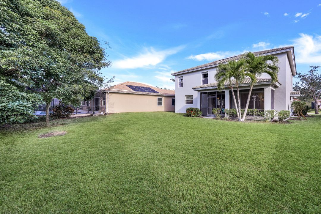 3150 Midship Dr, North Fort Myers, FL 33903